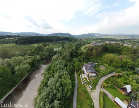 Foto: Cyklotrasa Trenčín - Nemšová. Pekná a ideálna cyklotrasa pre rodiny s deťmi. 51