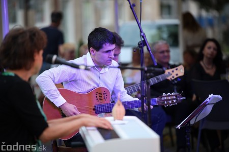 Foto a video: Adriena Bartošová & Band. Hosť Štefan Bučko - Café Merlo Prievidza 33