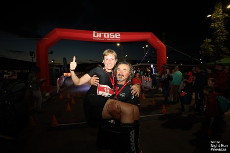 Foto a video: Brose Night Run Prievidza bol opäť vypredaný. Prilákal 691 pretekárov 22