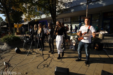 Foto: Koncert súborov ZUŠ L. Stančeka na námestí v Prievidzi 8