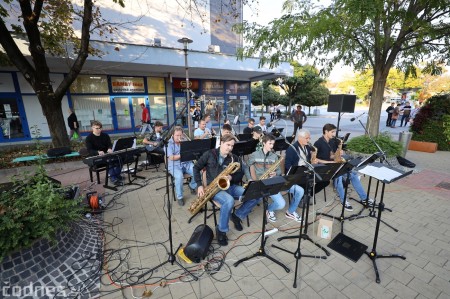 Foto: Koncert súborov ZUŠ L. Stančeka na námestí v Prievidzi 22