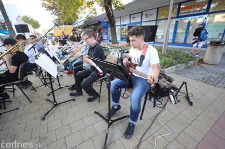 Foto: Koncert súborov ZUŠ L. Stančeka na námestí v Prievidzi 28