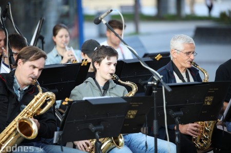 Foto: Koncert súborov ZUŠ L. Stančeka na námestí v Prievidzi 35