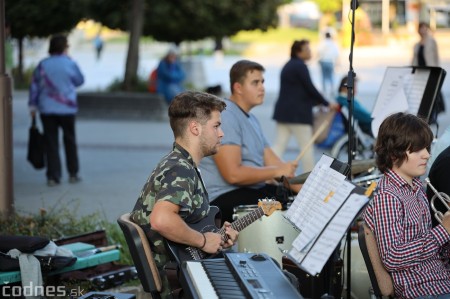 Foto: Koncert súborov ZUŠ L. Stančeka na námestí v Prievidzi 43