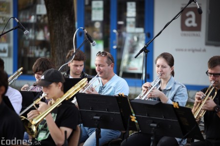 Foto: Koncert súborov ZUŠ L. Stančeka na námestí v Prievidzi 45