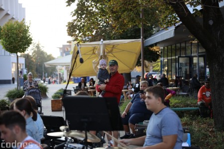 Foto: Koncert súborov ZUŠ L. Stančeka na námestí v Prievidzi 49