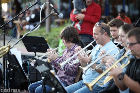 Foto: Koncert súborov ZUŠ L. Stančeka na námestí v Prievidzi 52