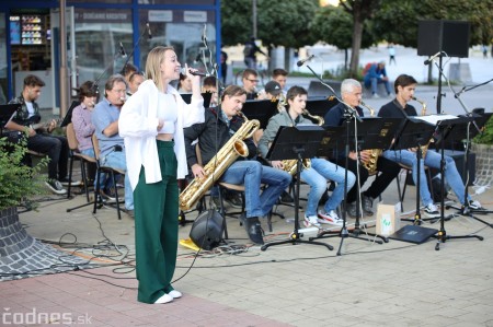 Foto: Koncert súborov ZUŠ L. Stančeka na námestí v Prievidzi 64