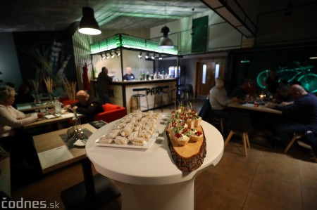 Foto: V Prievidzi otvorili novú reštauráciu Park restaurant 5