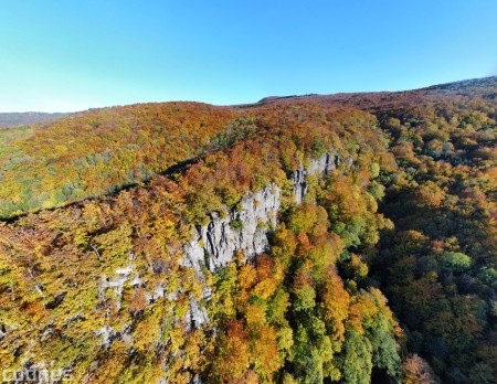Foto: Jeseň - Skala Hrádok - lezecká oblasť - Kamenec pod Vtáčnikom 32