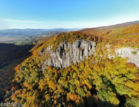 Foto: Jeseň - Skala Hrádok - lezecká oblasť - Kamenec pod Vtáčnikom 33