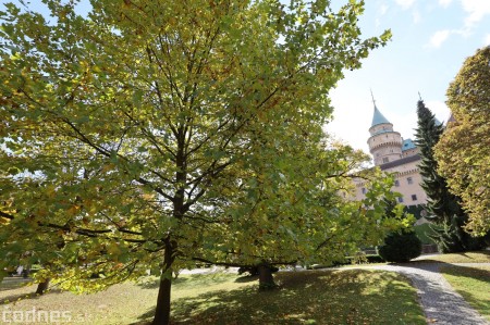 Foto: Bojnice a Bojnický zámok - jeseň 2021 22