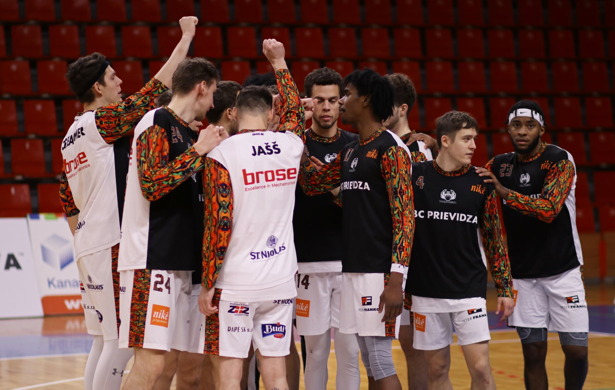 Video: Prvá výhra BC Prievidza v sezóne prišla v derby s Handlovou