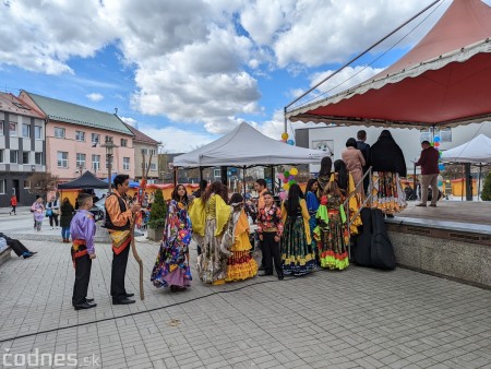 Foto: ŽIJÚ MEDZI NAMI - Medzinárodný deň Rómov - Prievidza 2022 74