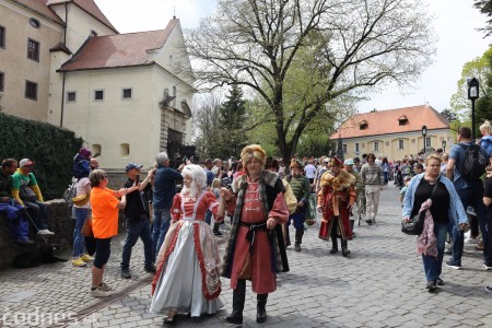 Foto a video: Letnú sezónu hornej Nitry otvoril v Bojniciach sprievod postáv z rozprávok a filmov 85