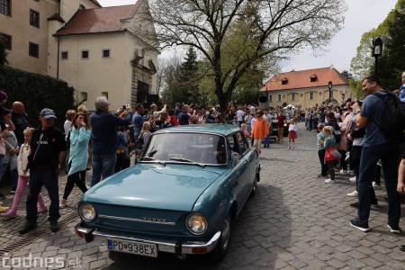 Foto a video: Letnú sezónu hornej Nitry otvoril v Bojniciach sprievod postáv z rozprávok a filmov 89