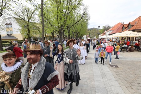 Foto a video: Letnú sezónu hornej Nitry otvoril v Bojniciach sprievod postáv z rozprávok a filmov 159