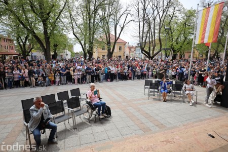 Foto a video: Letnú sezónu hornej Nitry otvoril v Bojniciach sprievod postáv z rozprávok a filmov 181