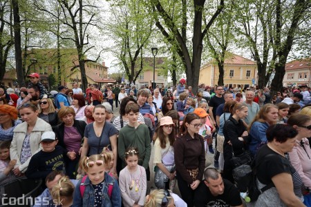 Foto a video: Letnú sezónu hornej Nitry otvoril v Bojniciach sprievod postáv z rozprávok a filmov 189