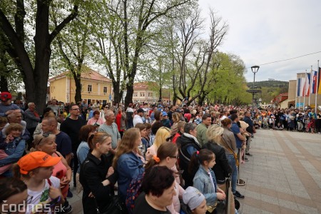 Foto a video: Letnú sezónu hornej Nitry otvoril v Bojniciach sprievod postáv z rozprávok a filmov 191