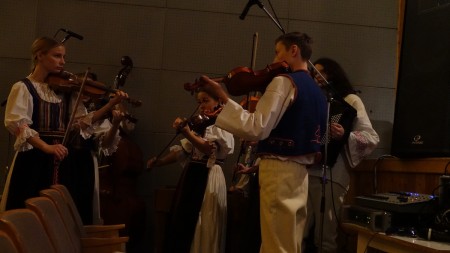 Foto: Skvelý úspech Detského folklórneho súboru Malý Vtáčnik. Postup na celoštátnu prehliadku do Východnej 2