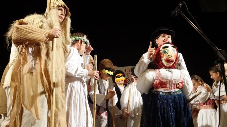 Foto: Skvelý úspech Detského folklórneho súboru Malý Vtáčnik. Postup na celoštátnu prehliadku do Východnej 7
