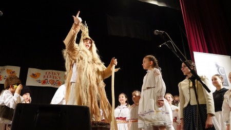 Foto: Skvelý úspech Detského folklórneho súboru Malý Vtáčnik. Postup na celoštátnu prehliadku do Východnej 19