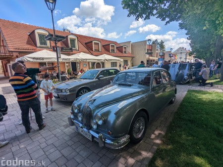 Foto a video: JAGUARISM - Stretnutie majiteľov vozidiel Jaguar - Bojnice 2022 19