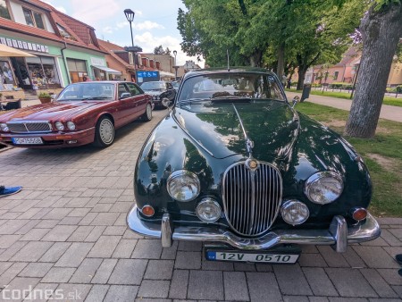 Foto a video: JAGUARISM - Stretnutie majiteľov vozidiel Jaguar - Bojnice 2022 23