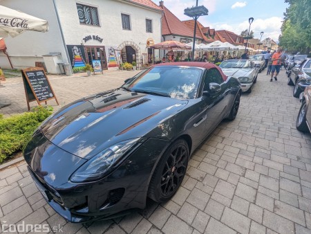 Foto a video: JAGUARISM - Stretnutie majiteľov vozidiel Jaguar - Bojnice 2022 40