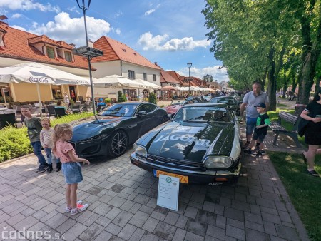 Foto a video: JAGUARISM - Stretnutie majiteľov vozidiel Jaguar - Bojnice 2022 44