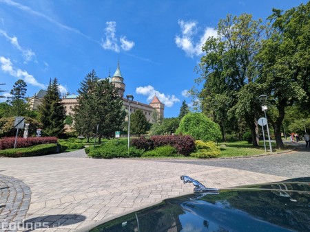 Foto a video: JAGUARISM - Stretnutie majiteľov vozidiel Jaguar - Bojnice 2022 47