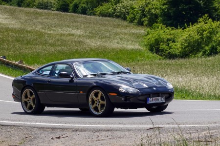 Foto a video: JAGUARISM - Stretnutie majiteľov vozidiel Jaguar - Bojnice 2022 55