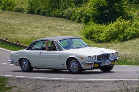 Foto a video: JAGUARISM - Stretnutie majiteľov vozidiel Jaguar - Bojnice 2022 57