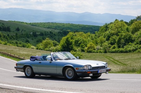 Foto a video: JAGUARISM - Stretnutie majiteľov vozidiel Jaguar - Bojnice 2022 88