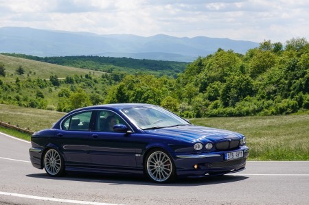 Foto a video: JAGUARISM - Stretnutie majiteľov vozidiel Jaguar - Bojnice 2022 98