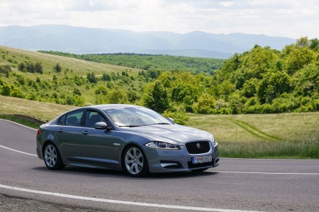 Foto a video: JAGUARISM - Stretnutie majiteľov vozidiel Jaguar - Bojnice 2022 104