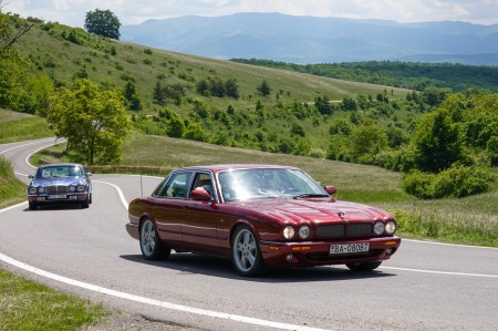 Foto a video: JAGUARISM - Stretnutie majiteľov vozidiel Jaguar - Bojnice 2022 105