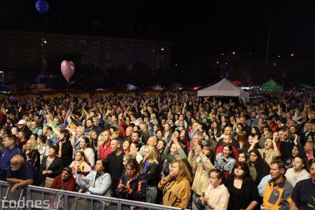 Foto: Banícky jarmok 2022 Prievidza - sobota - večerný program 70