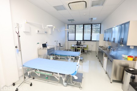Foto a video: Bojnická nemocnica dnes otvorila nový urgentný príjem za 5,2 milióna eur 29