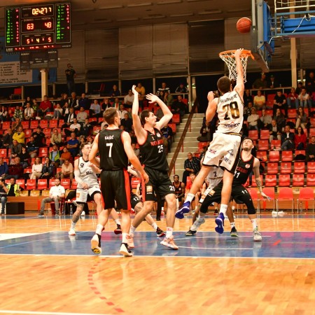 Foto: BC Prievidza – BC Komárno 65:56 41