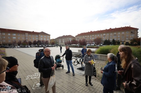 Foto: Komentovaná prechádzka sídliskom Píly v rámci projektu Čo sa píli na sídlisku Píly: Staré sídlisko 28