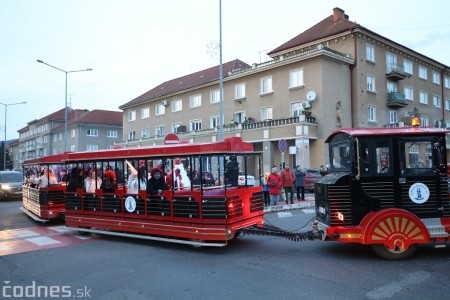 Foto: Mikulášsky sprievod a rozsvietenie vianočného stromčeka Prievidza 2022 20