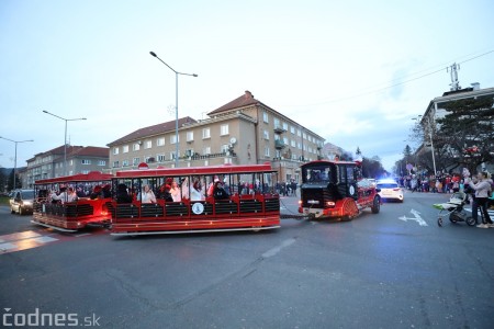 Foto: Mikulášsky sprievod a rozsvietenie vianočného stromčeka Prievidza 2022 21