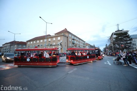 Foto: Mikulášsky sprievod a rozsvietenie vianočného stromčeka Prievidza 2022 22