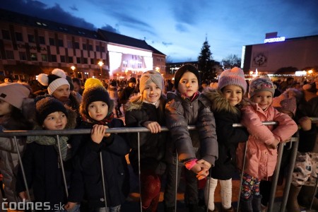 Foto: Mikulášsky sprievod a rozsvietenie vianočného stromčeka Prievidza 2022 29