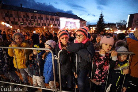 Foto: Mikulášsky sprievod a rozsvietenie vianočného stromčeka Prievidza 2022 32