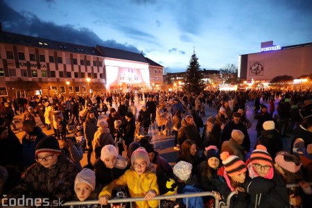 Foto: Mikulášsky sprievod a rozsvietenie vianočného stromčeka Prievidza 2022 35