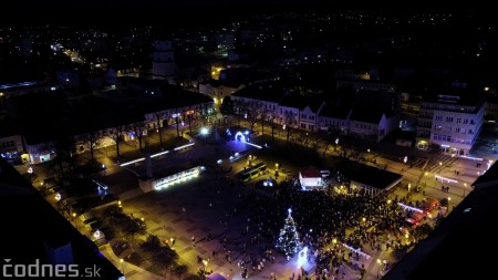 Foto: Mikulášsky sprievod a rozsvietenie vianočného stromčeka Prievidza 2022 49
