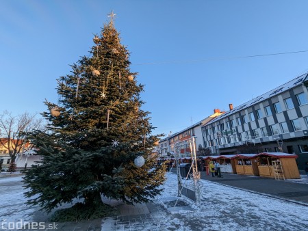 Foto: Vianočné trhy v Prievidzi 2022 od dnes otvorené 6